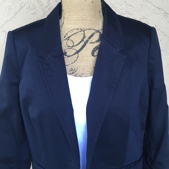 Jacket - Picture 2 of 6